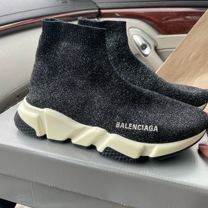 Balenciaga/ authentic